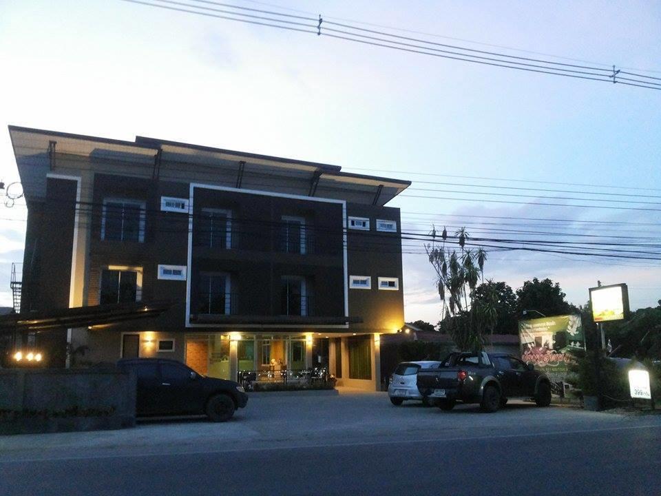 Bansappoori Aparthotel Lamphun Rum bild