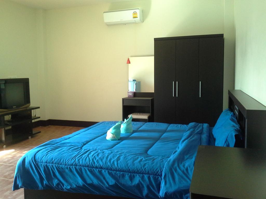 Bansappoori Aparthotel Lamphun Exteriör bild